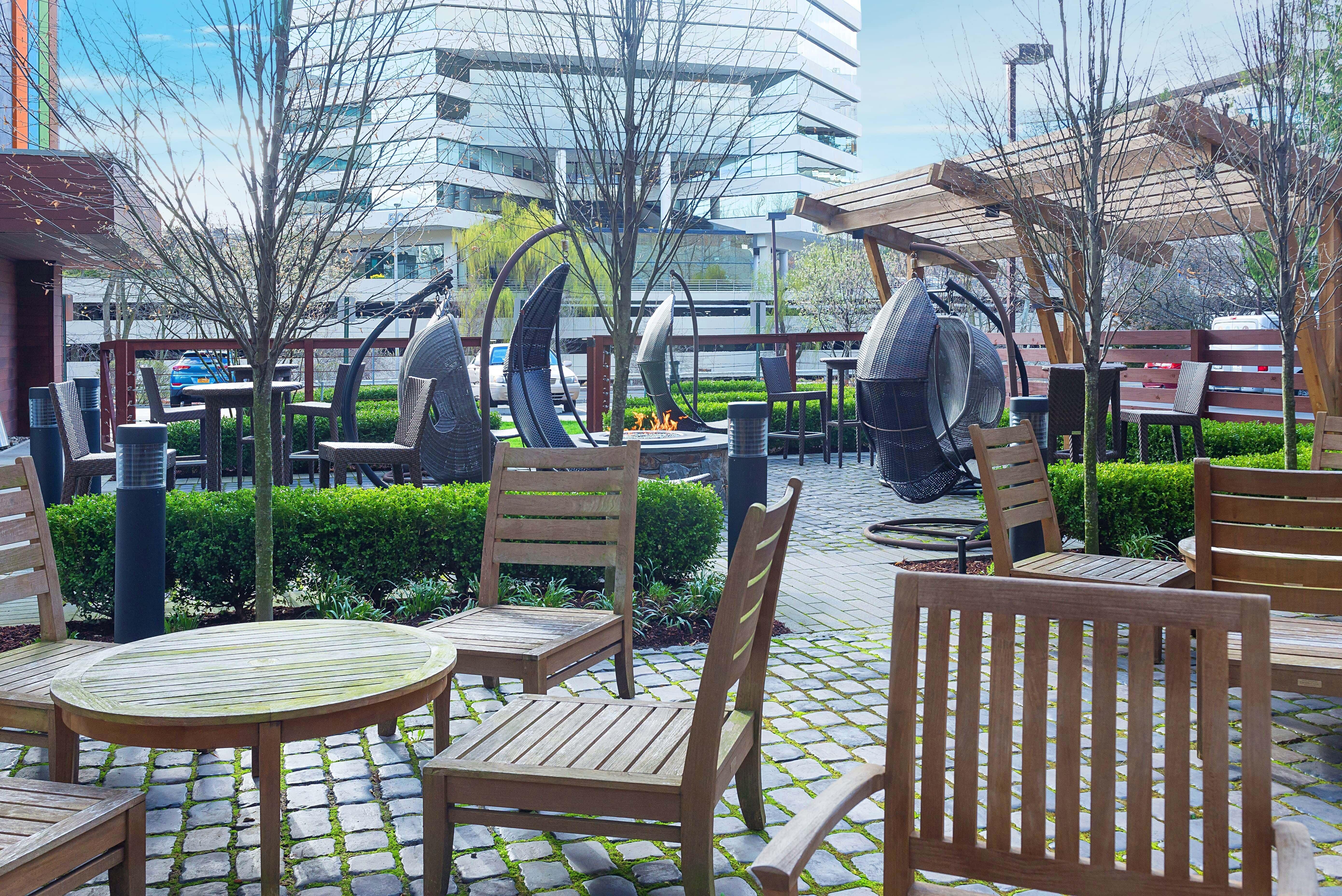 Even Hotel Norwalk By Ihg מראה חיצוני תמונה