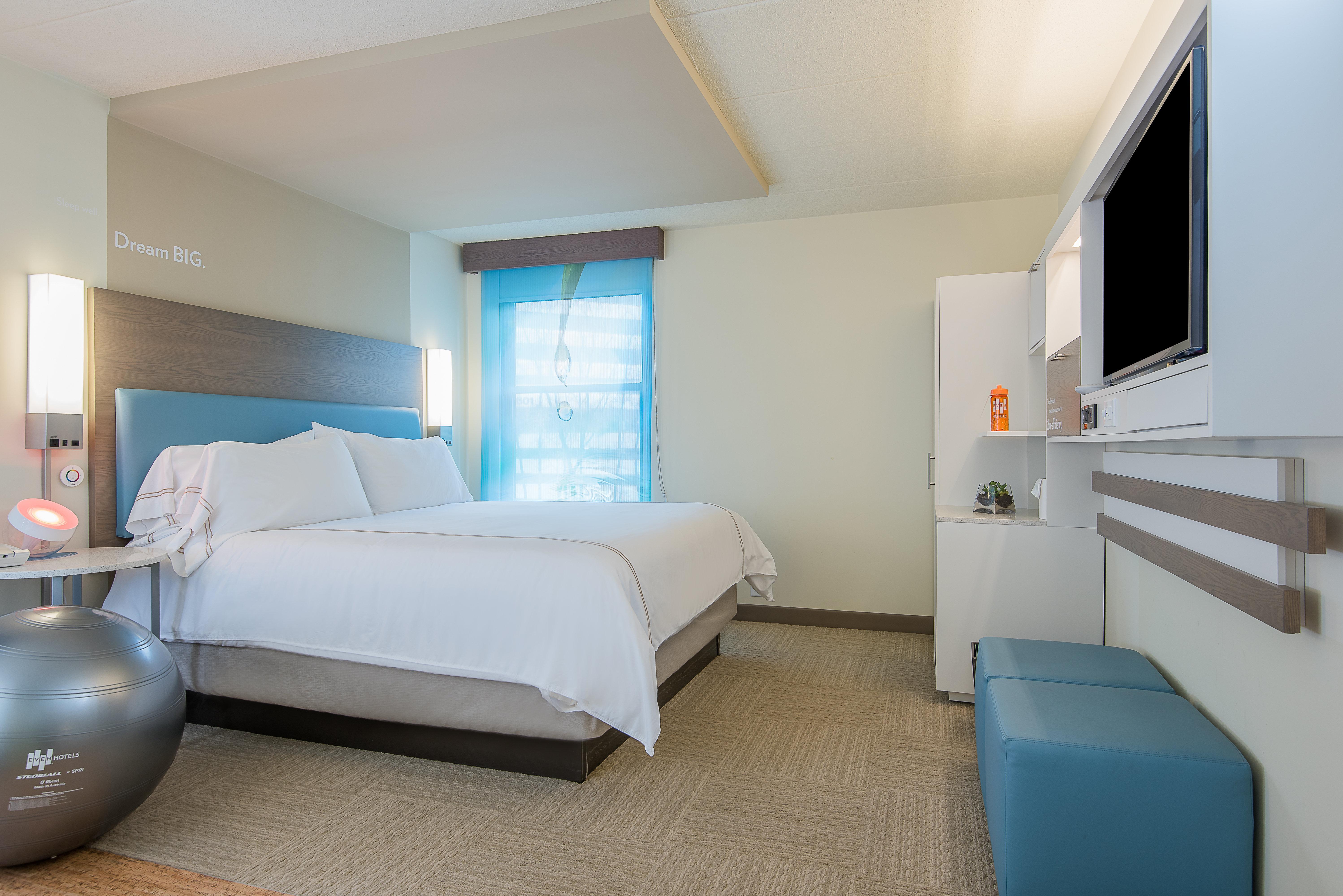 Even Hotel Norwalk By Ihg מראה חיצוני תמונה